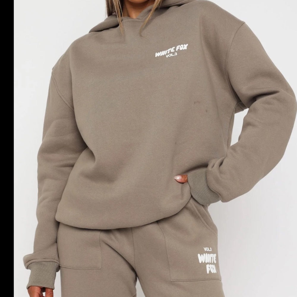 White Fox Tan Hoodie Sweatshirt - Picture 1 of 5